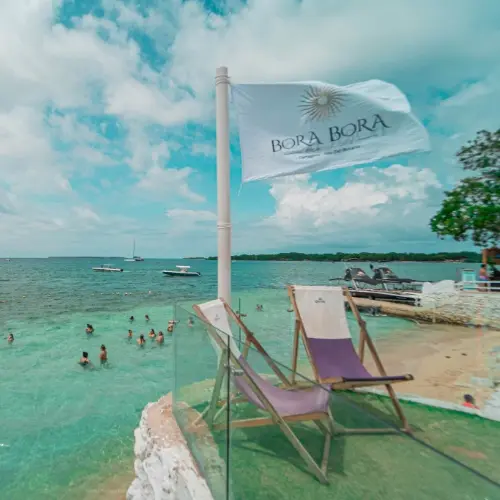 Pasadía Bora Bora Beach Club Area Club - Imagen 5