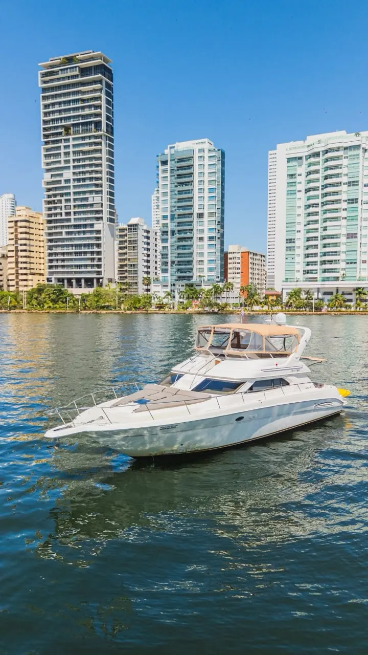 Yate privado en Cartagena